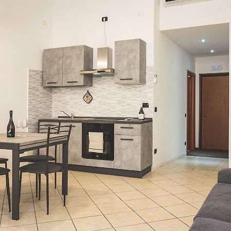 Al Torrente Apartment Monza - Milano + Free Wifi Seveso Exteriör bild